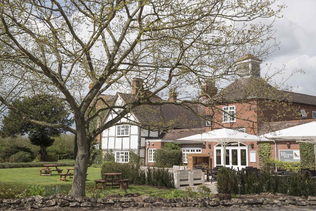 Kings Court Hotel Alcester Dış mekan fotoğraf